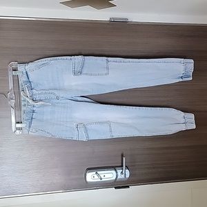 Almost Famous Cargo Jogger Jeans - Light Wash - Size M Juniors